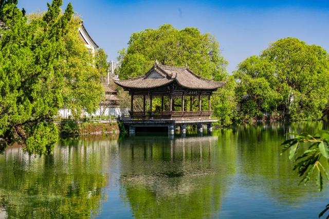 腾冲旅游攻略计划，腾冲旅游路线行程安排攻略（坐着公交游腾冲）