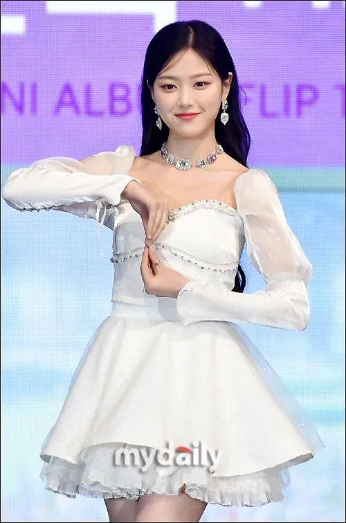 美图美图，美图美图壁纸（肤白貌美大长腿魅力不可小觑）