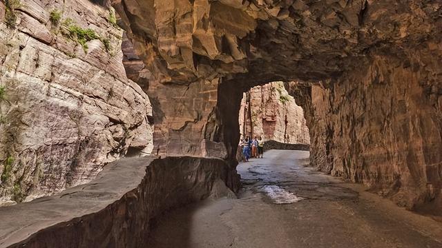 郭亮村挂壁公路，郭亮村旅游挂壁公路（中国最美公路：郭亮挂壁公路）