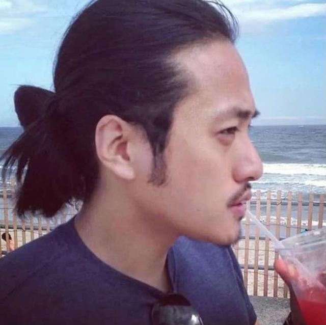 雷宛萤（雷宛萤黑照，晚晚指的是哪个呢（17岁三流网红到34岁京圈公主）