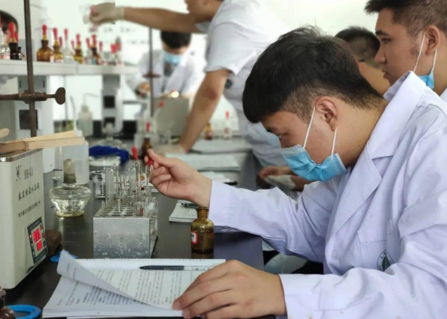 二本医学院校（二本院校医学生有未来吗）