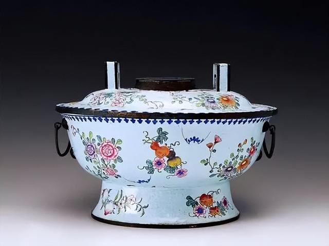 火锅是谁发明的，火锅是什么时候发明的（百科 ， 古人吃火锅吗）