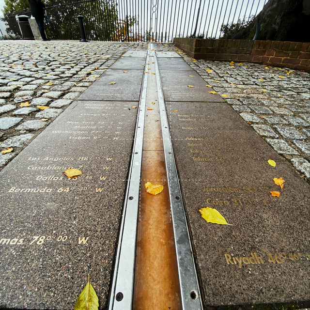 时区的划分东经十二度为几区，经度每隔多少划分一个时区（经度的故事与时间法则）