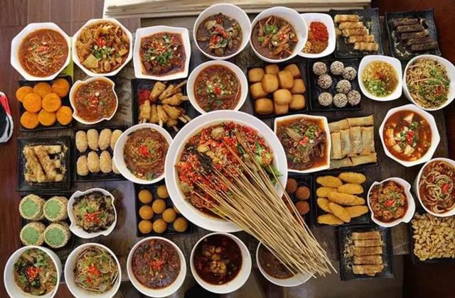 四川小吃排行榜前十名，四川美食排行榜前十名（讲讲四川的美食）