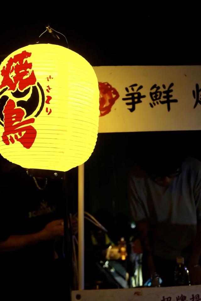 一句话霸气欢迎词，一句话欢迎词口号（三色路啊，就是不夜城）