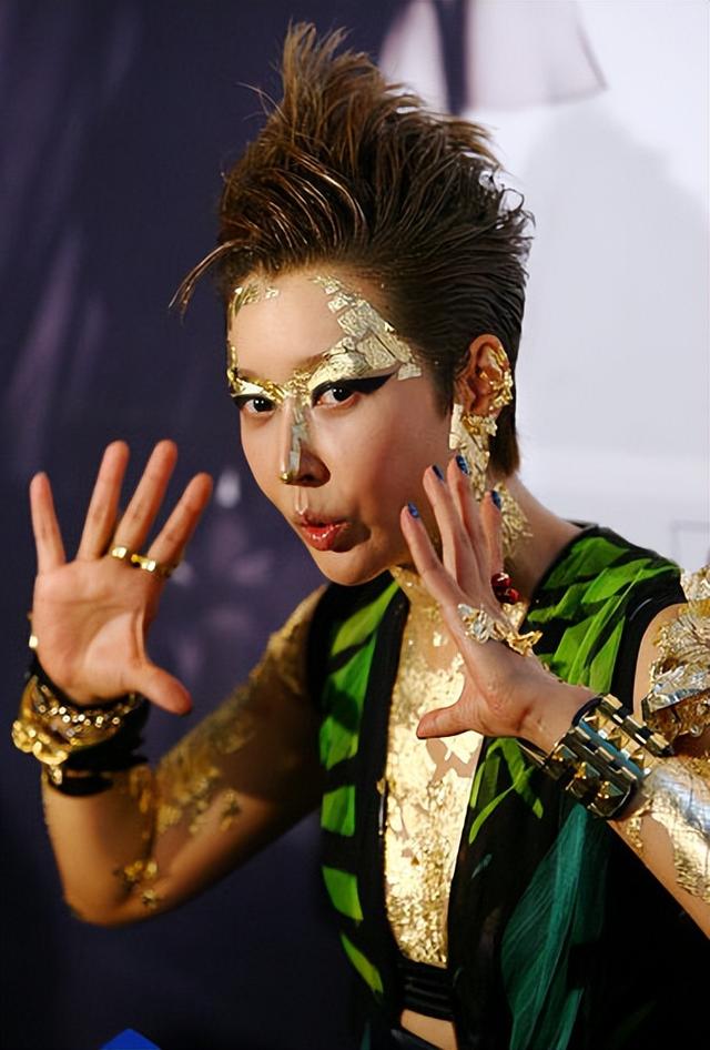 孙悦老公吴飞舟，IT大佬娶明星妻子，恩爱多年育有一子