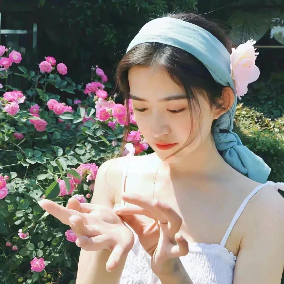 像素风少女心小图标个性土酷女生头像微信，像素风少女心小图标个性土酷女生头像（男生最心动的4种头像类型）