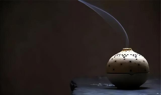 以人为镜可以明得失，以人为镜可以明得失是唐太宗对谁的评价（以人为镜，可以知得失）