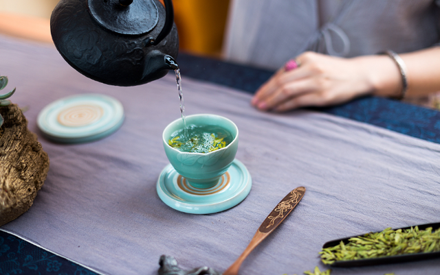 苦茶的作用，味道苦的茶的功效与作用（推荐4道养生“苦茶”）