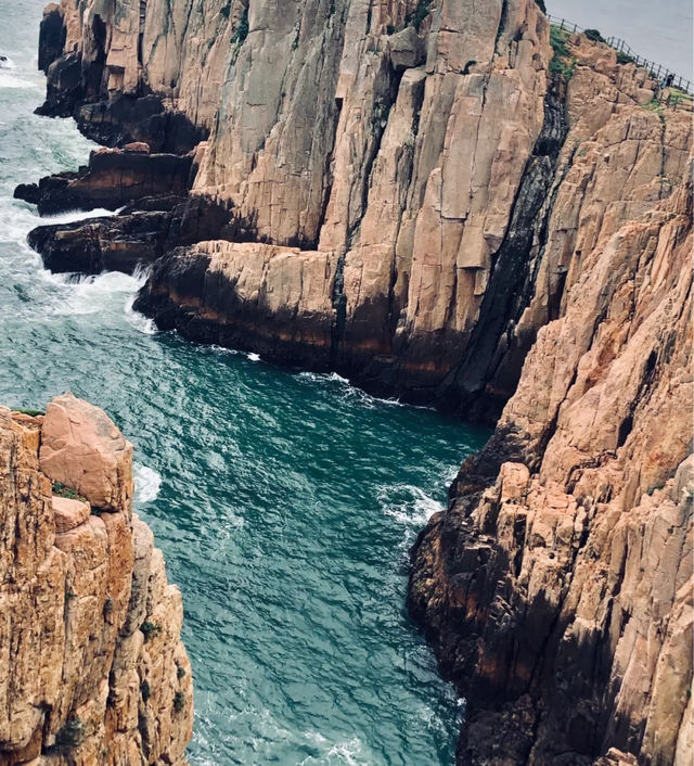 浙江海边沙滩旅游景点，中国海滩排名（浙江这几个海岛美翻了）