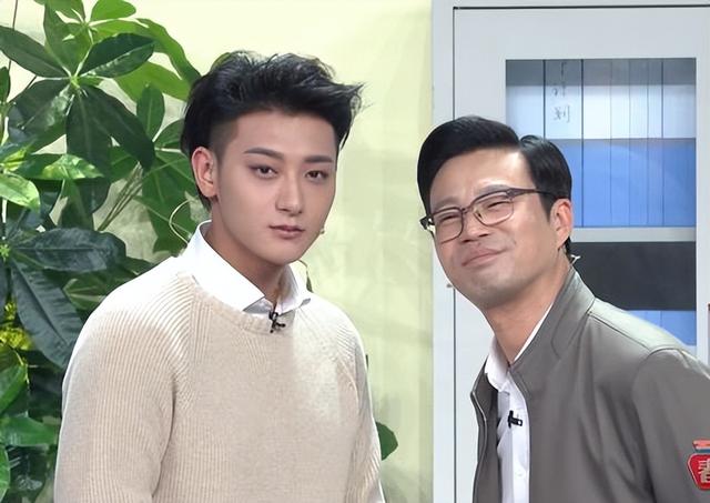 sm是什么意思啊女生，张艺兴与SM公司合约到期（Sm是什么意思啊）