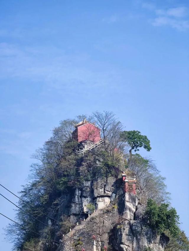 漓江景区和阳朔漓江有什么区别，桂林阳朔和漓江是一个地方吗（为什么总能统一国内外游客审美……）
