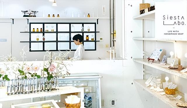 日本北海道旅游买什么，薰衣草精油皂、牛奶罐洗衣粉在列