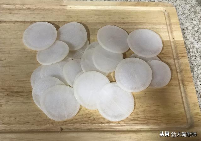 孕妇上火吃什么好，孕妇吃什么下火效果最好的（少吃稀饭多吃它）