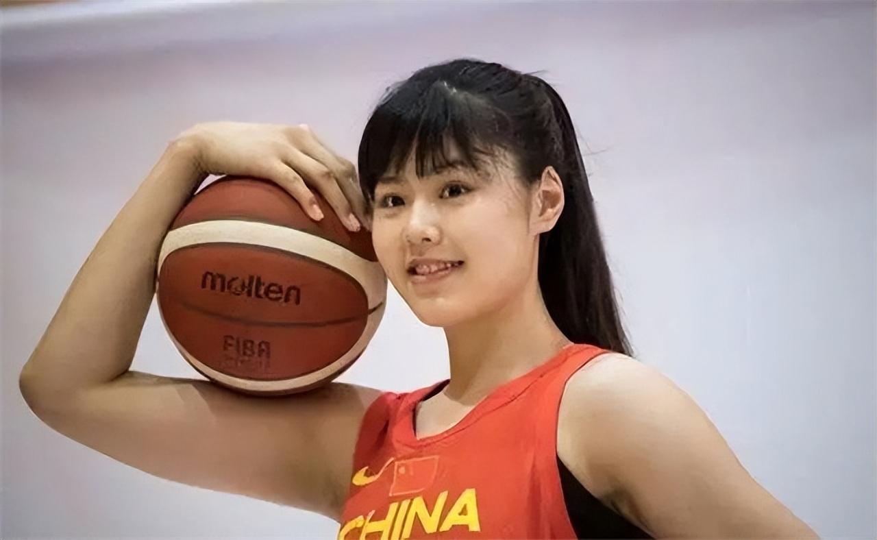 一,金钱难掩热爱,李月汝近况曝光