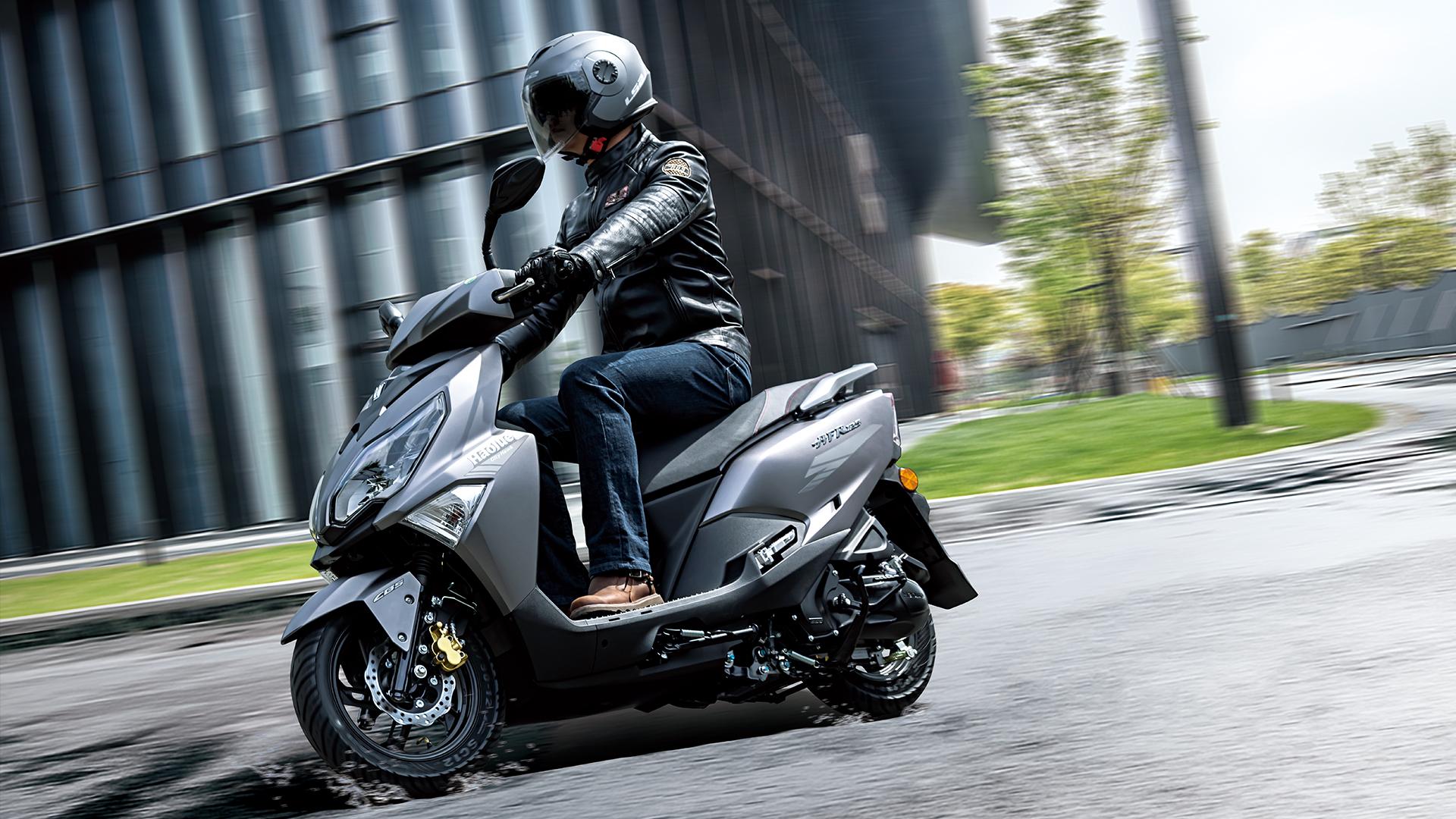 想买踏板摩托车,1万左右的预算,有哪些车型推荐?