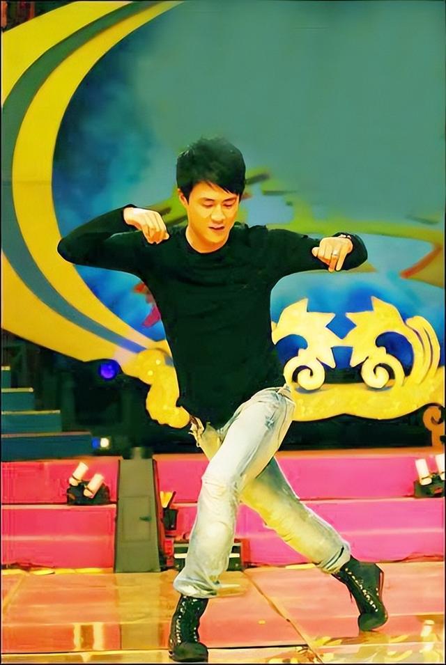 杜淳个人资料简介，杜淳个人资料年轻照（杜淳与张嘉倪分手10年）