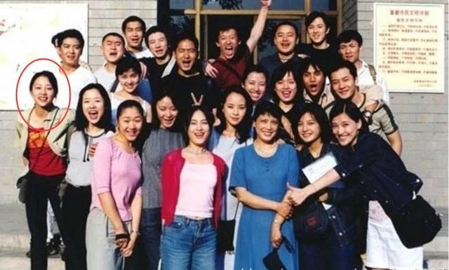 张龄心现在老公是谁，和老师扈耀之恋爱16年结婚