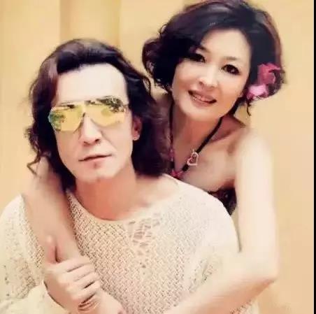 哈文改嫁的丈夫是谁，李咏妻子哈文现状（丈夫李咏病逝三年没有再嫁）