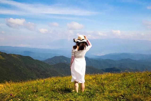 为什么会梦到一个人，心理学为什么会梦到一个人（一个人出现在你的梦里）