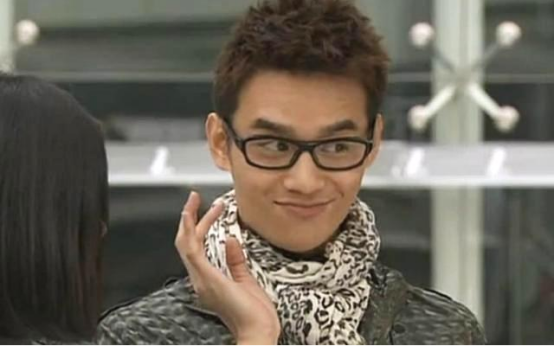 亲爱的药王大人演员表，亲爱的药王大人演员表最新（瘪嘴斗鸡眼鞋拔子脸）