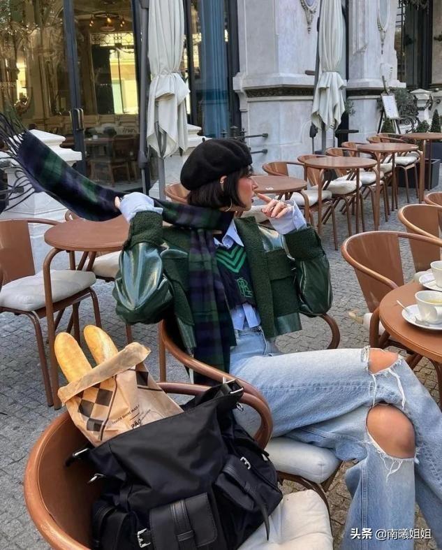 头大脸大适合戴什么帽子，脸大女性适合戴什么帽子（为何你戴“帽子”显脸大还不好看）