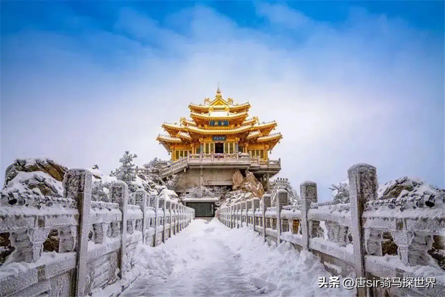 唯见青山不见君殚尽红颜如神明，殚尽红颜如神明什么意思（隐藏在洛阳的天上宫阙——老君山）