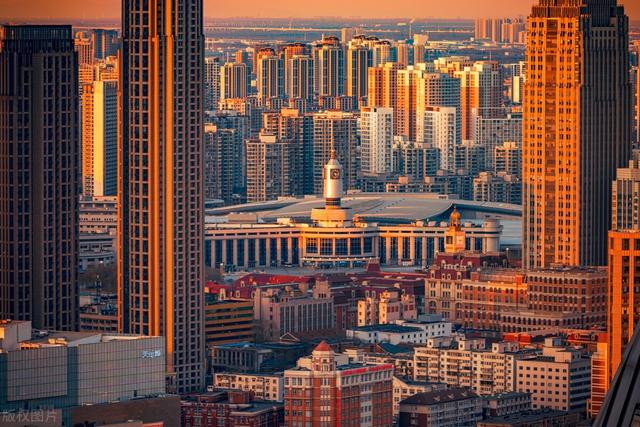 天津市100个房价最高的小区，天津楼市出现30万一平的天价房