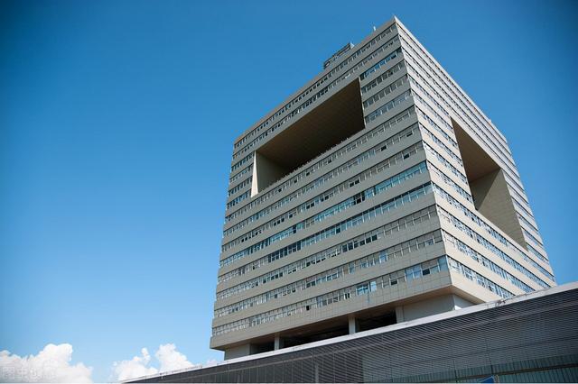 深圳大学落选第二轮双一流，深圳大学分数比985高（再度落选“双一流”）