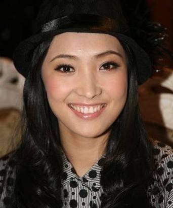白静案到底怎么回事，吃里扒外、被丈夫三刀索命的女星白静