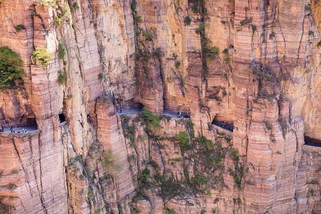 举起手来拍摄地，举起手来拍摄地郭亮村介绍（悬崖上有隐秘古村）