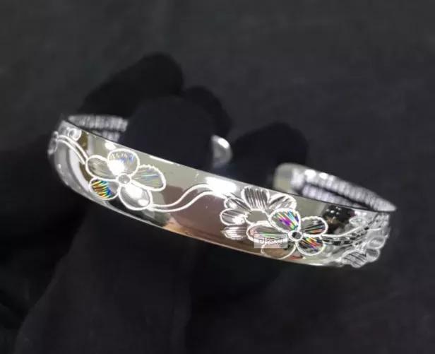 泰银和925纯银有什么区别，泰银和纯银哪个好（如何区分纯银、藏银、苗银、泰银）