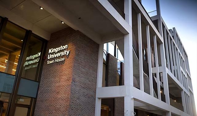 电影学考研推荐哪个学校，电影学考研哪个学校好考一点（10所电影制作方向必看的英国院校）