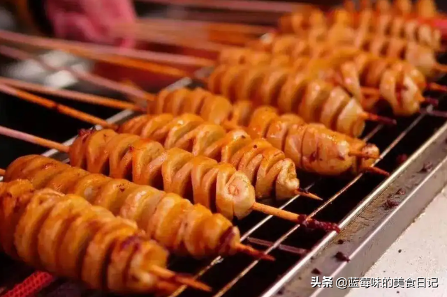 烤面筋的制作方法，微波炉烧烤面筋的制作方法（想吃街边烤面筋的不用出去买）