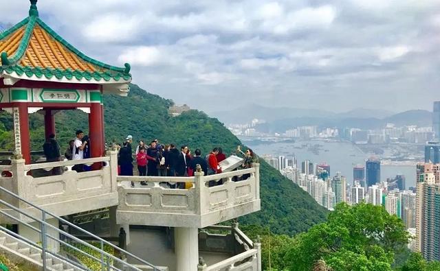 香港自由行必去的十大景点，香港十大必玩景点