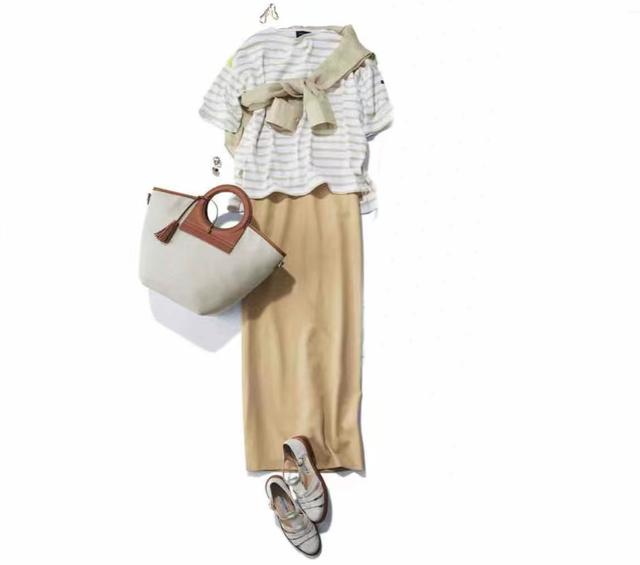 男士t恤穿搭，男生t恤太长怎么穿（对不起，那是你不会穿）