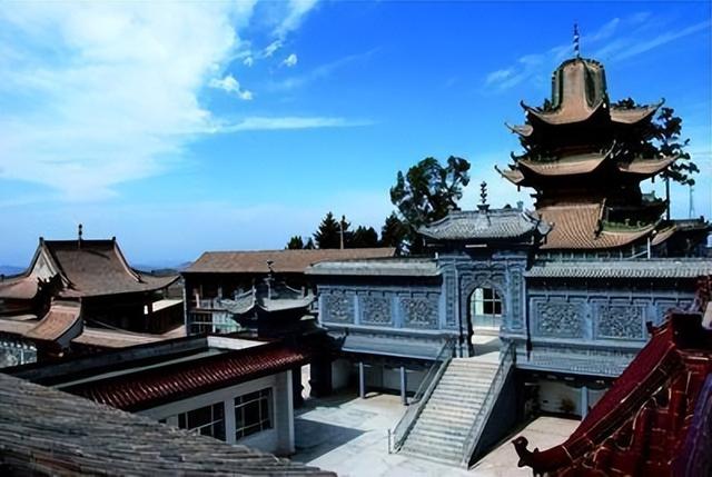 民族的主要特征是什么，民族特征属于什么（但你知道他们最具特色的建筑特色是什么吗）