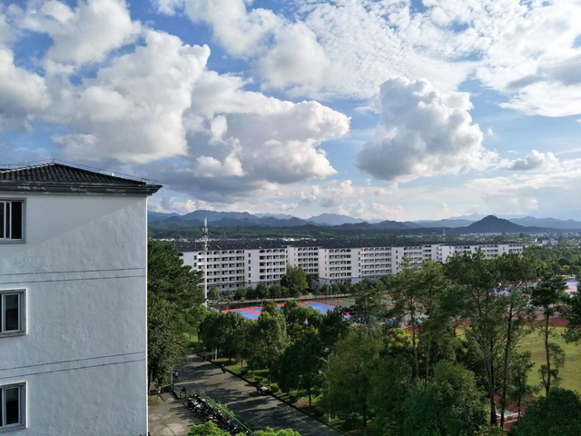 黄山学院怎么样，排名好不好（旅游专业的佼佼者——黄山学院）