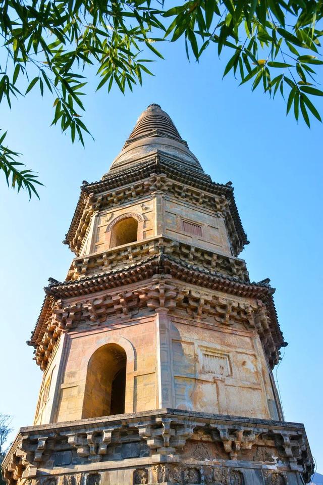 北京风景优美的地方，北京十大最值得去的景点（古寺寻幽、山林品茶）