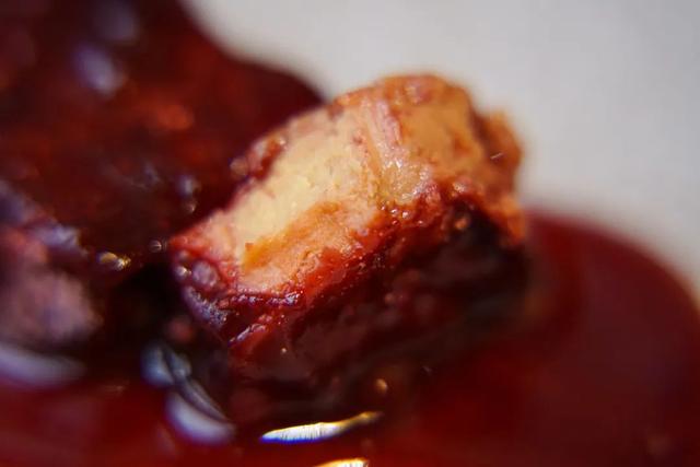 南乳和腐乳的区别，南乳和腐乳的区别在哪里（腐乳，人间美味还是致癌毒物）