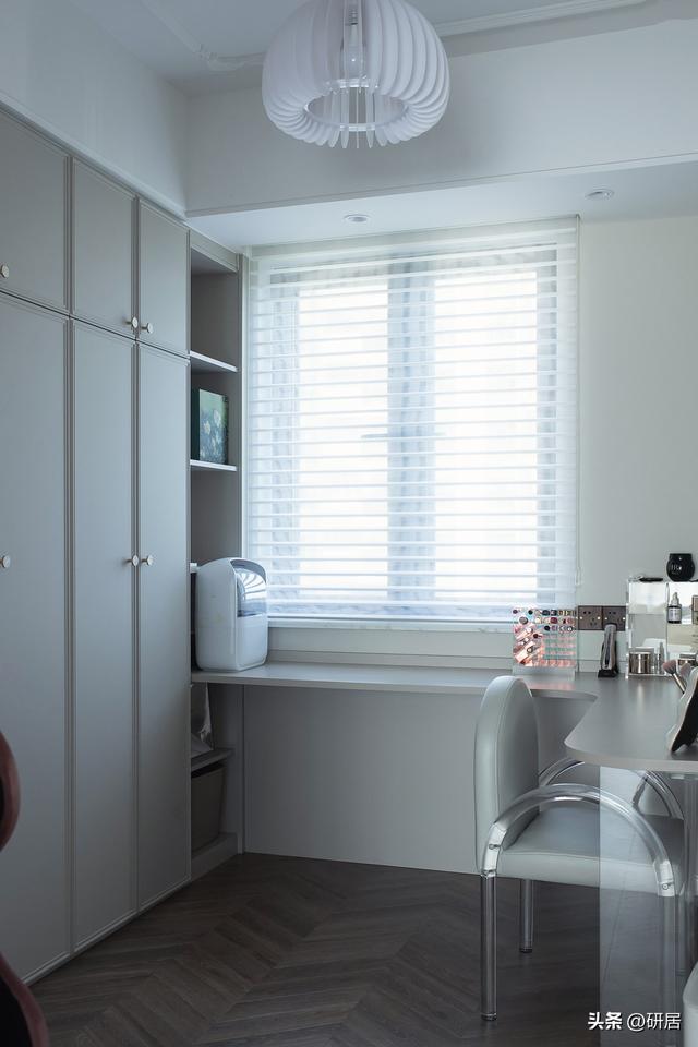 35岁女人穿衣打扮，30到35岁女人穿衣打扮（35岁姐姐的浪漫生活）