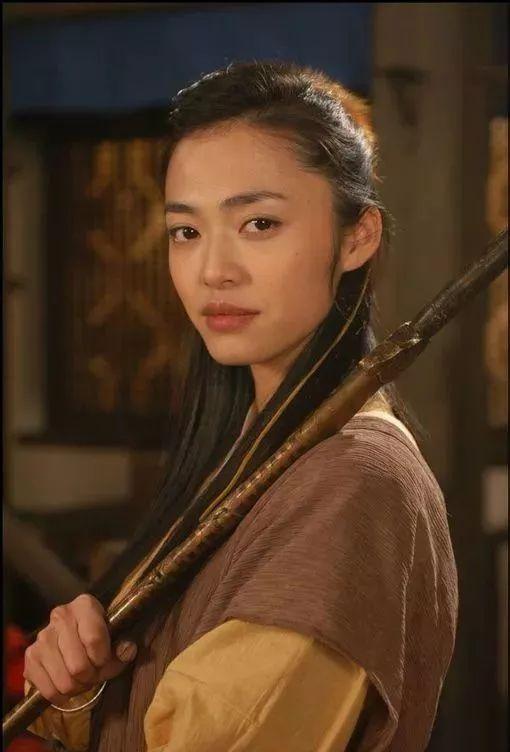 姚晨：和凌潇肃离婚，转身嫁给曹郁，如今活成了幸福人生
