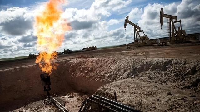 页岩油和石油的区别，页岩油跟石油有什么区别（美国靠开采页岩油经济腾飞）