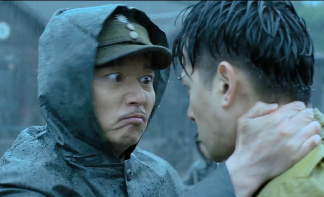 伪装者王天风是好是坏，《伪装者》王天风是什么身份（才懂王天风为何要吃“黑寡妇”于曼丽嘴里的糖）