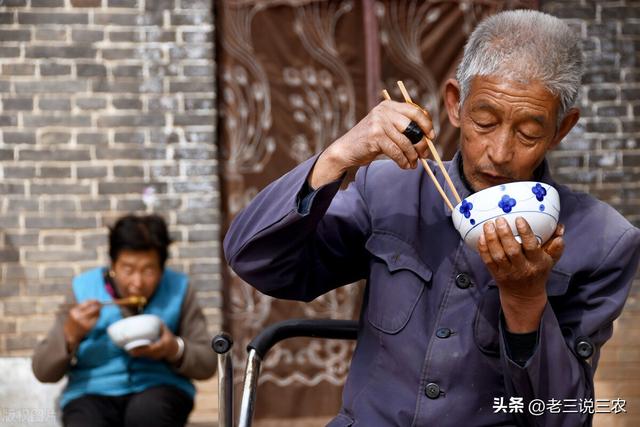 米糠的功效与作用，小米糠的功效与作用（医生告诉你答案，早知道早受益）