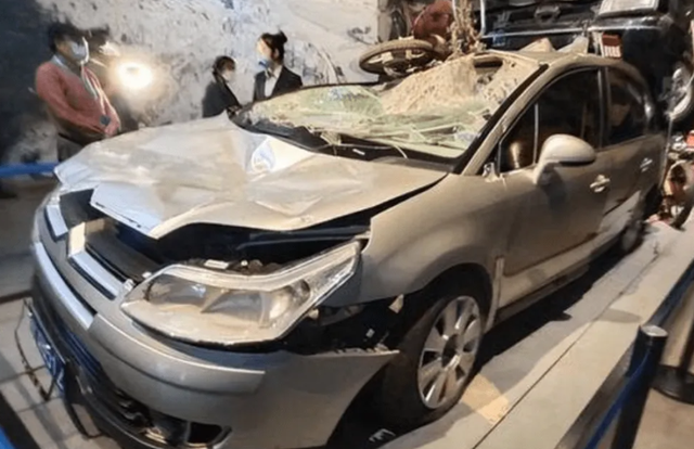 东风雪铁龙凯旋汽车，东风雪铁龙凯旋这车怎么样（汶川大地震留下一辆“神车”）