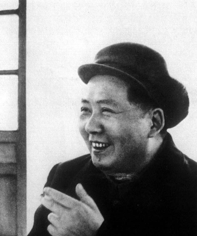 世上无难事只要肯登攀是谁说的，世上无难事只要肯登攀是谁写的名言（却因邓颖超的“压迫”）
