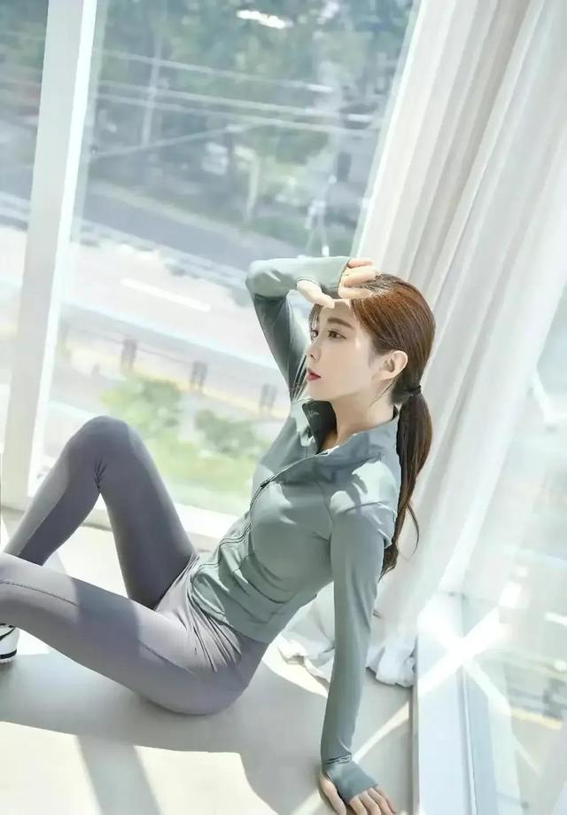 蚜虫靠吃什么为生，蚜虫吃植物的什么部位（菜地里的搬运工——蚂蚁）