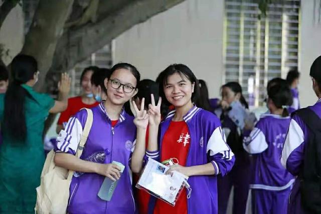 2022学生什么时候放暑假，2022年学生寒假什么时候放假（2022年中小学暑假时间公布）