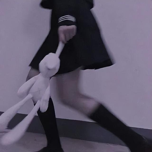 超拽头像微信，超拽头像（霸气超拽有范女生图）